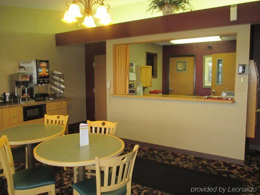 Red Carpet Inn - Windom Bagian luar foto